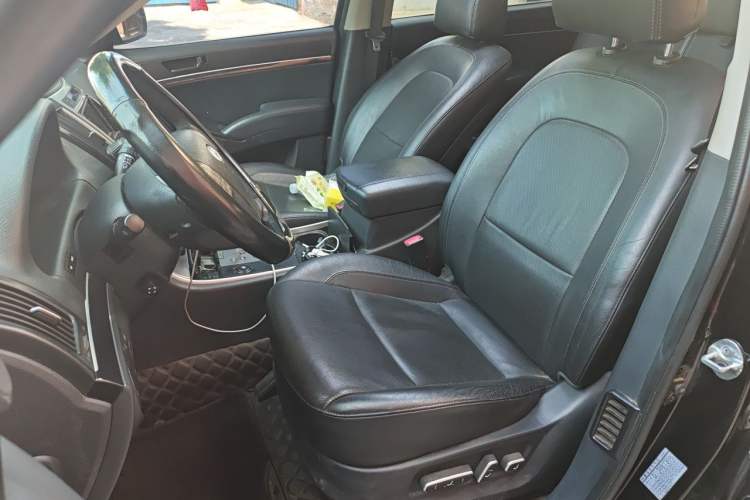 Used Hyundai Veracruz 2012 3.8L Luxury Edition Left Front Seat