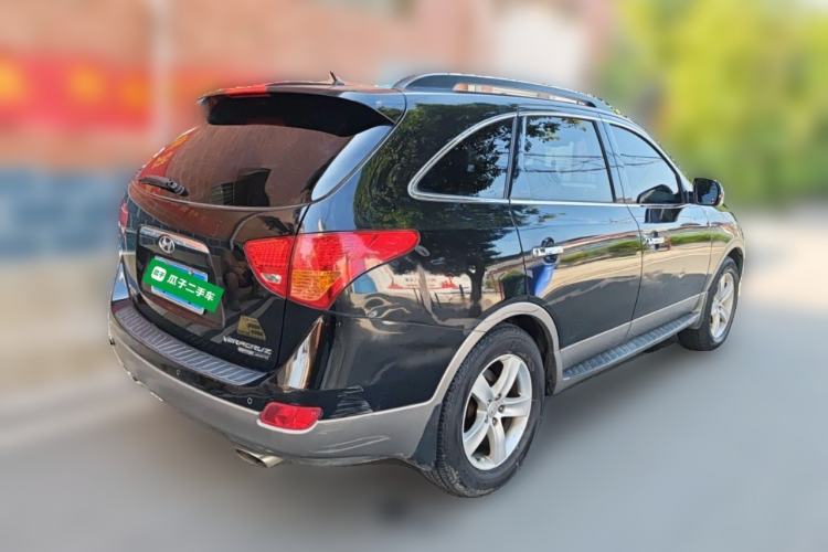 Used Hyundai Veracruz 2012 3.8L Luxury Edition Rear Right 45 Deg