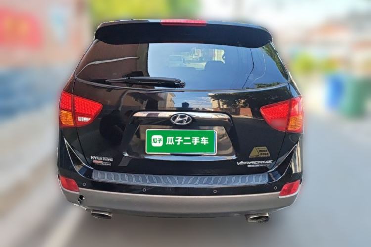 Used Hyundai Veracruz 2012 3.8L Luxury Edition Rear