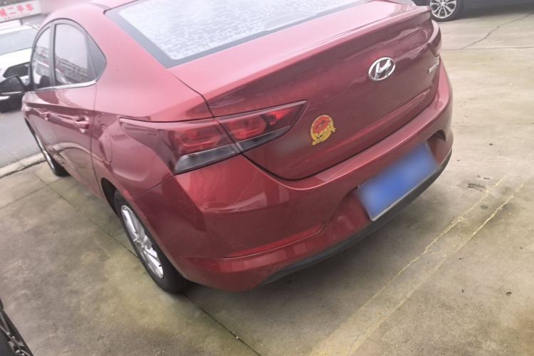 Used Hyundai Verna (new generation) 2016 1.4L Automatic Cool Edition GLS Exterior 4