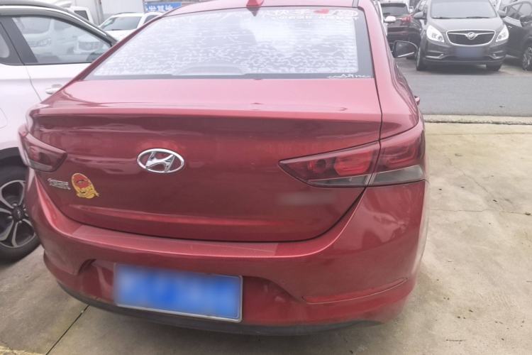 Used Hyundai Verna (new generation) 2016 1.4L Automatic Cool Edition GLS Exterior 5