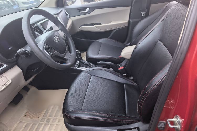 Used Hyundai Verna (new generation) 2016 1.4L Automatic Cool Edition GLS Left Front Seat