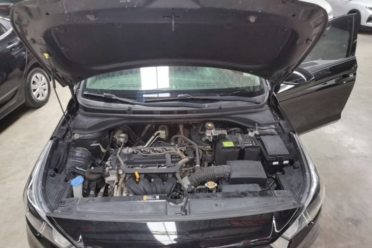 Used Hyundai Verna (new generation) 2016 1.4L Manual Cool Edition GLS Engine Bay