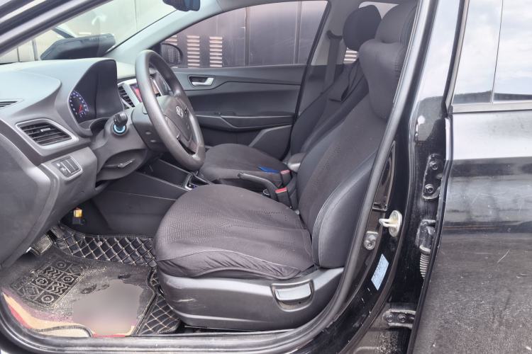Used Hyundai Verna (new generation) 2016 1.4L Automatic Cool Edition GLS Left Front Seat