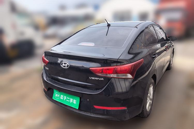 Used Hyundai Verna (new generation) 2016 1.4L Automatic Cool Edition GLS Rear Right 45 Deg