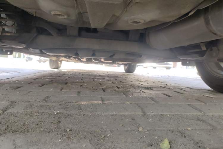 Used Hyundai Verna (new generation) 2016 1.4L Automatic Sport Edition Chassis Rear