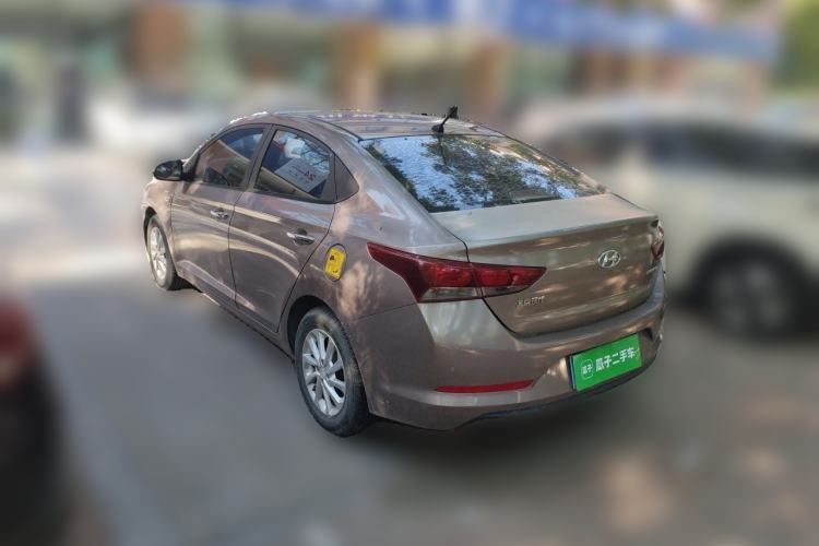 Used Hyundai Verna (new generation) 2016 1.4L Automatic Sport Edition Rear Left 45 Deg