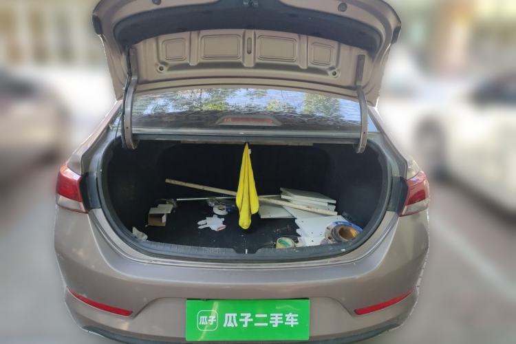 Used Hyundai Verna (new generation) 2016 1.4L Automatic Sport Edition Trunk