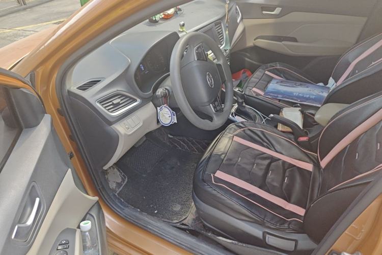 Used Hyundai Verna (new generation) 2016 1.4L Automatic Elite Edition TOP Driver Seat