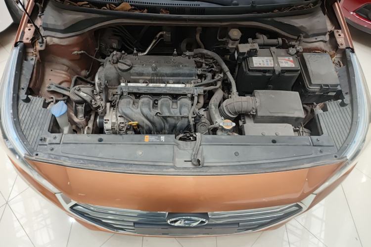 Used Hyundai Verna (new generation) 2016 1.6L Automatic Elite Edition TOP Engine Bay