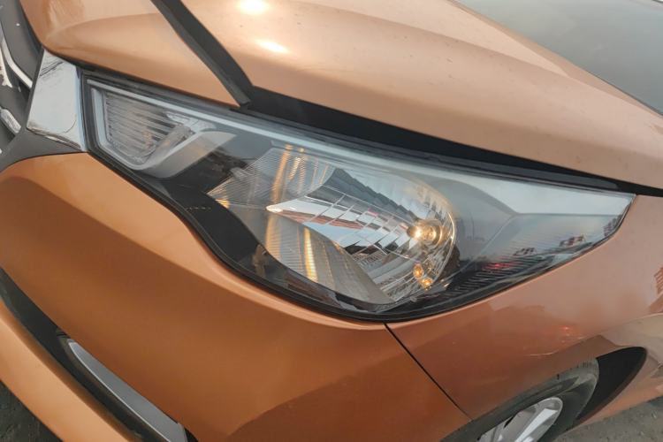 Used Hyundai Verna (new generation) 2016 1.4L Automatic Elite Edition TOP Left Front Headlight