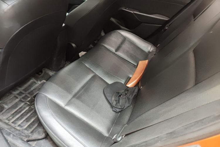 Used Hyundai Verna (new generation) 2016 1.6L Automatic Elite Edition TOP Left Rear Seat