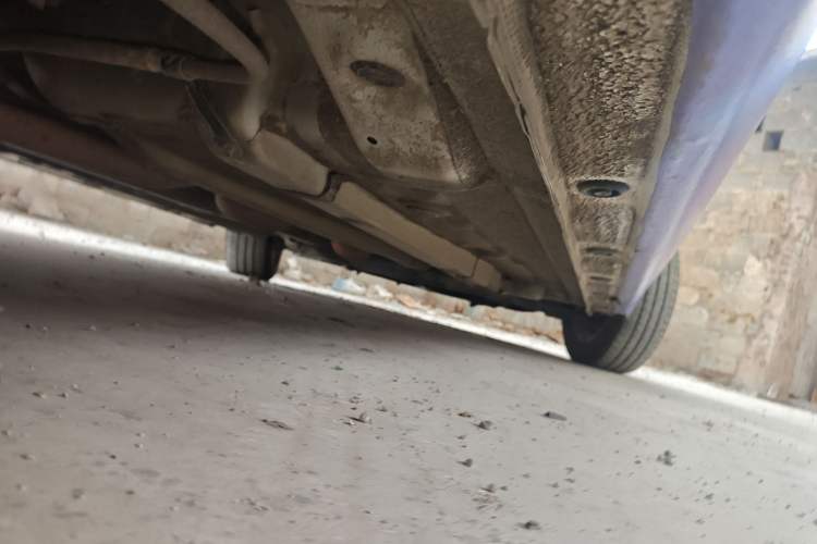 Used Hyundai Verna (new generation) 2016 1.4L Manual Cool Edition GLS Chassis Rear Right