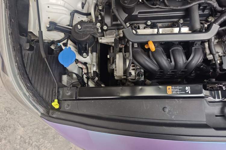 Used Hyundai Verna (new generation) 2016 1.4L Manual Cool Edition GLS Engine Bay Right