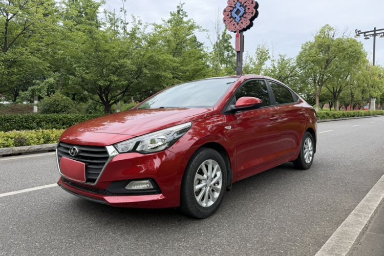 Ojetý Hyundai Verna (new generation) 2016 1.4L Manual Cool Edition GLS Guazi used car, China used car export, Used car for sale, Used cars, Cheapest cars for sale