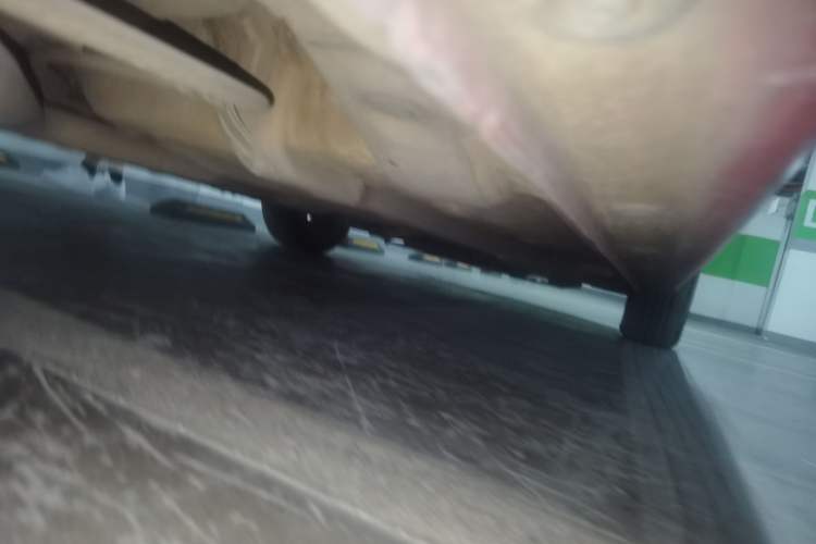 Used Hyundai Verna (new generation) 2016 1.4L Manual Cool Edition GLS Chassis Rear Right
