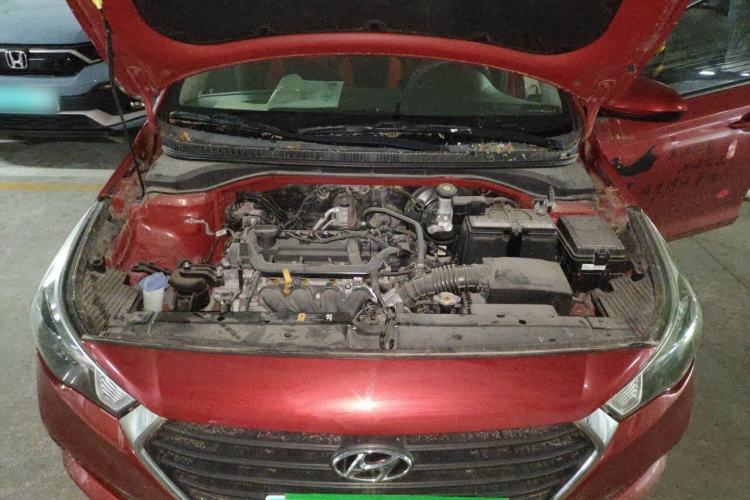 Used Hyundai Verna (new generation) 2016 1.4L Manual Cool Edition GLS Engine Bay