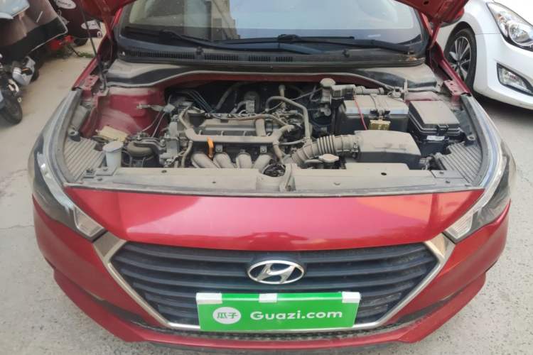 Used Hyundai Verna (new generation) 2016 1.4L Automatic Cool Edition GLS Engine Bay
