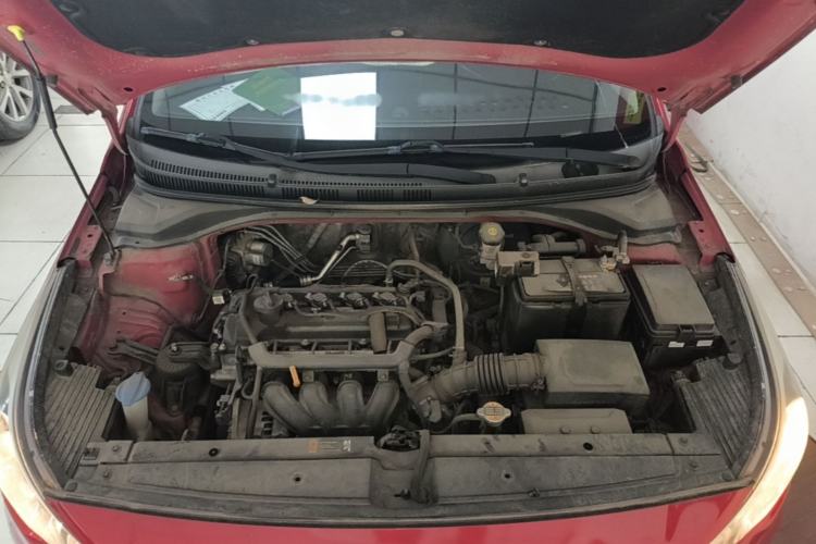 Used Hyundai Verna (new generation) 2016 1.4L Automatic Cool Edition GLS Engine Bay