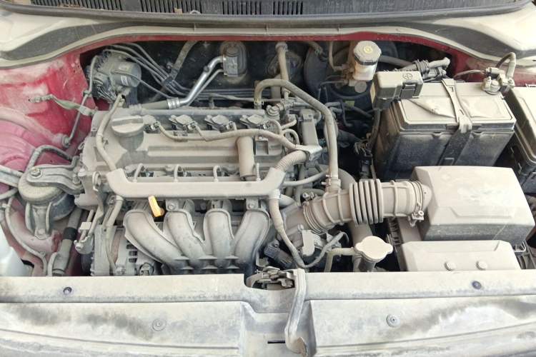 Used Hyundai Verna (new generation) 2016 1.4L Manual Cool Edition GLS Engine Bay