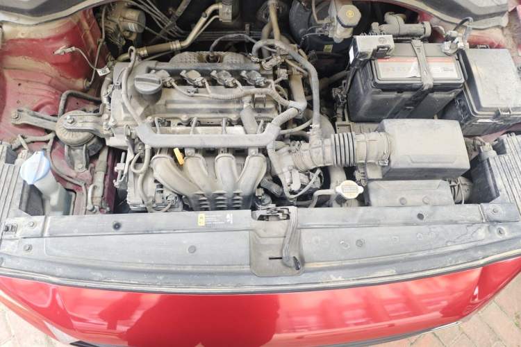 Used Hyundai Verna (new generation) 2016 1.4L Automatic Cool Edition GLS Engine Bay