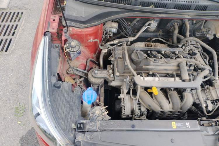 Used Hyundai Verna (new generation) 2016 1.4L Automatic Sport Edition Engine Bay Right