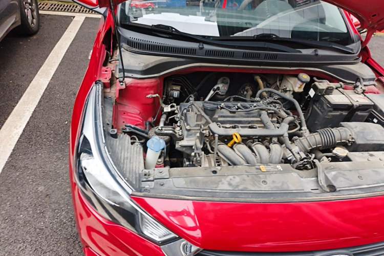 Used Hyundai Verna (new generation) 2016 1.4L Automatic Sport Edition Engine Bay Right