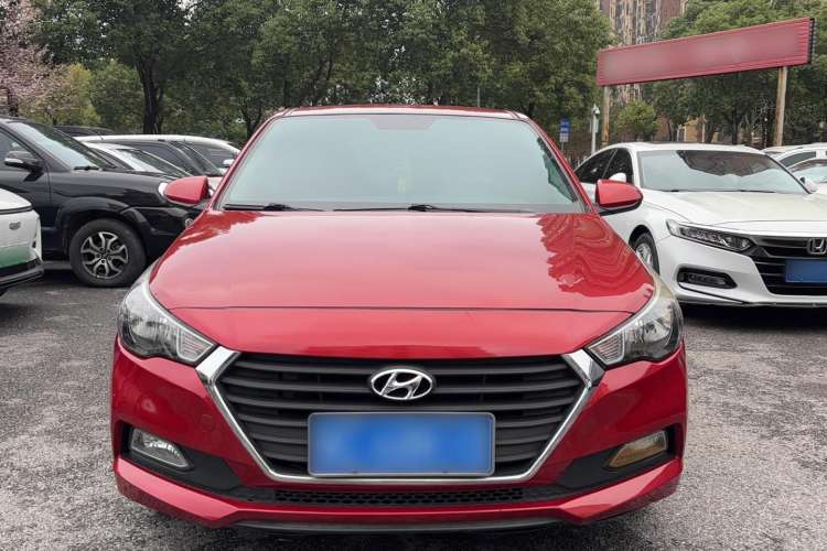 Used Hyundai Verna (new generation) 2016 1.4L Automatic Sport Edition Exterior 1