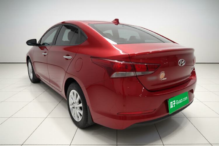 Used Hyundai Verna (new generation) 2016 1.4L Automatic Sport Edition Exterior 3