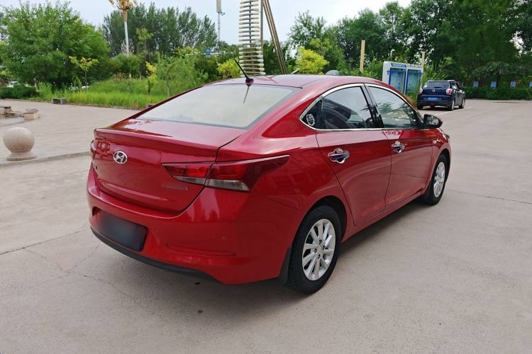 Used Hyundai Verna (new generation) 2016 1.4L Automatic Cool Edition GLS Exterior 3