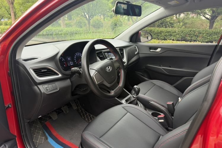 Used Hyundai Verna (new generation) 2016 1.4L Manual Cool Edition GLS Exterior 4