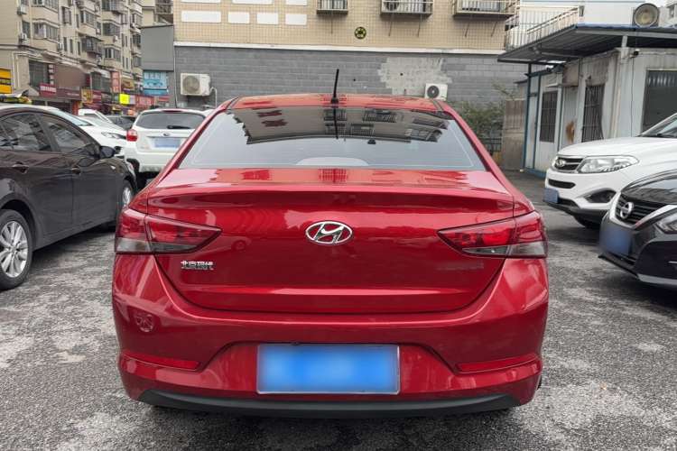 Used Hyundai Verna (new generation) 2016 1.4L Automatic Sport Edition Exterior 4