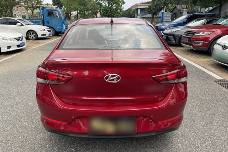 Used Hyundai Verna (new generation) 2016 1.4L Automatic Cool Edition GLS Exterior 5