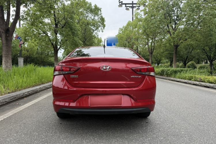 Used Hyundai Verna (new generation) 2016 1.4L Manual Cool Edition GLS Exterior 7