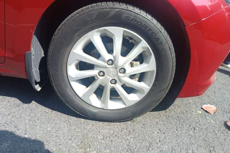 Used Hyundai Verna (new generation) 2016 1.4L Automatic Sport Edition Exterior 7