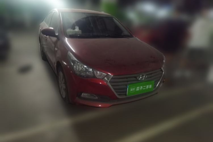 Used Hyundai Verna (new generation) 2016 1.4L Manual Cool Edition GLS Front Right 45 Deg