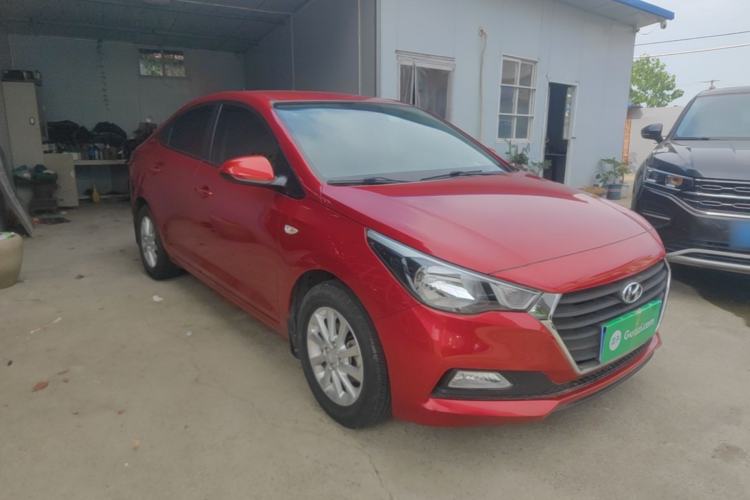 Used Hyundai Verna (new generation) 2016 1.4L Manual Cool Edition GLS Front Right 45 Deg