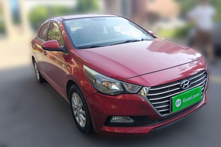 Used Hyundai Verna (new generation) 2016 1.4L Manual Cool Edition GLS Front Right 45 Deg