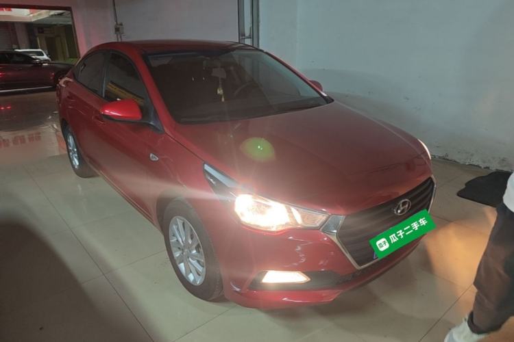 Used Hyundai Verna (new generation) 2016 1.4L Automatic Cool Edition GLS Front Right 45 Deg