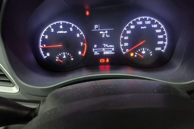Used Hyundai Verna (new generation) 2016 1.4L Automatic Cool Edition GLS Instrument Cluster