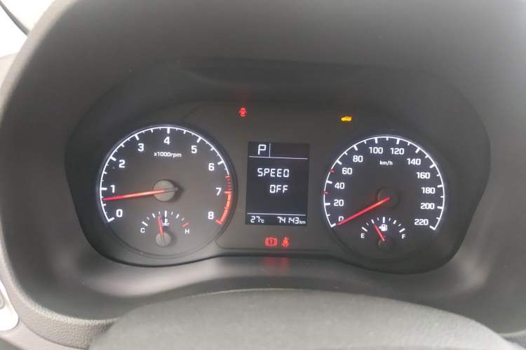 Used Hyundai Verna (new generation) 2016 1.4L Automatic Cool Edition GLS Instrument Cluster