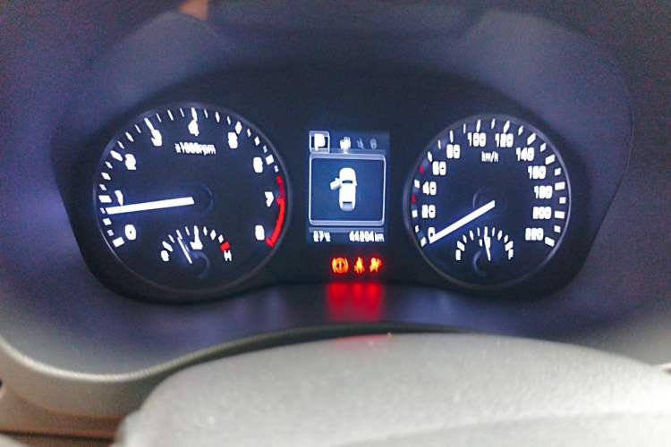 Used Hyundai Verna (new generation) 2016 1.4L Automatic Sport Edition Instrument Cluster