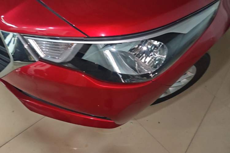 Used Hyundai Verna (new generation) 2016 1.4L Automatic Cool Edition GLS Left Front Headlight
