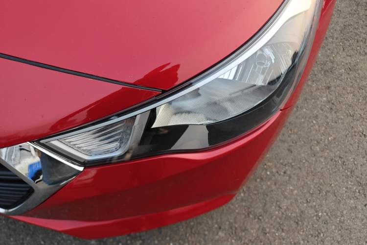 Used Hyundai Verna (new generation) 2016 1.4L Automatic Cool Edition GLS Left Front Headlight