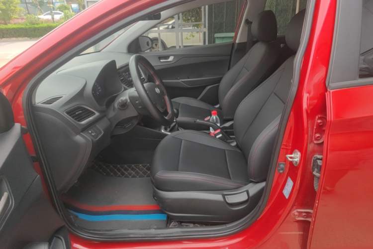 Used Hyundai Verna (new generation) 2016 1.4L Manual Cool Edition GLS Left Front Seat