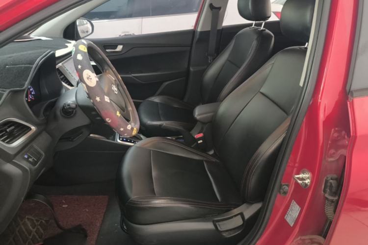 Used Hyundai Verna (new generation) 2016 1.4L Automatic Cool Edition GLS Left Front Seat