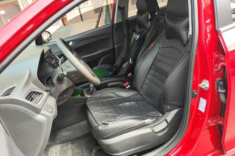 Used Hyundai Verna (new generation) 2016 1.4L Manual Cool Edition GLS Left Front Seat