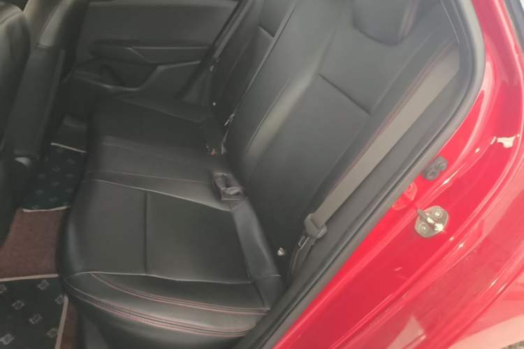 Used Hyundai Verna (new generation) 2016 1.4L Automatic Cool Edition GLS Left Rear Seat