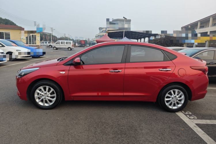 Used Hyundai Verna (new generation) 2016 1.4L Automatic Cool Edition GLS Left Side