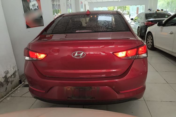 Used Hyundai Verna (new generation) 2016 1.4L Automatic Cool Edition GLS Rear